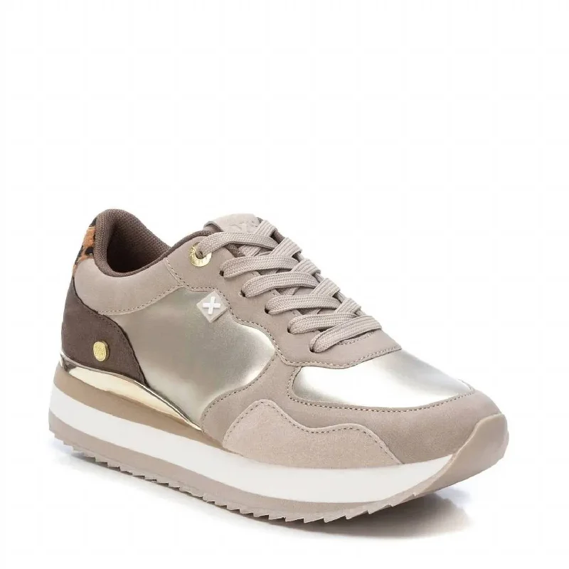 Smart Casual Deals Women's Lace-Up Sneakers In Gold