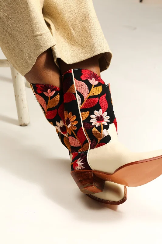 Bold Style Discounts CREAM LEATHER BLACK EMBROIDERED WESTERN BOOTS X ANTHROPOLOGIE