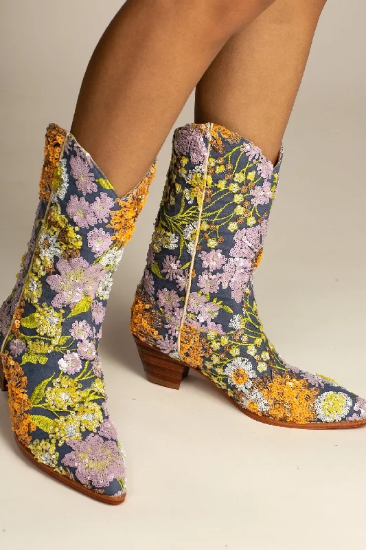 Affordable Luxury Fashion LAVENDER EMBROIDERED FLOWER SEQUIN WESTERN BOOTS