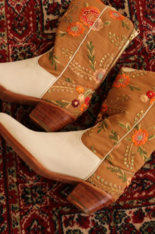 Unleash Your Trend Driven Style EMBROIDERED WESTERN BOOTS SANIA