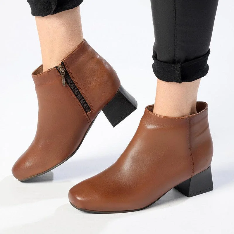 Women's Dress Shoes Froggie Chelsea Leather Block Heel Side Zip Ankle Boot - Chestnut