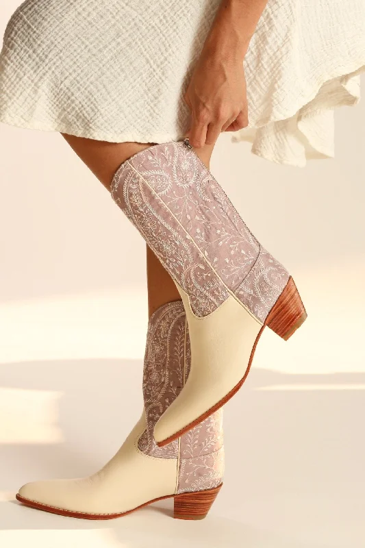 Timeless Elegance Sale TENDER PINK EMBROIDERED WESTERN BOOTS SAHEBI