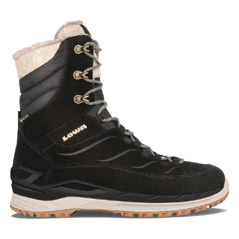 Chic Style, Always In Vogue Lowa Women's Calceta EVO GTX