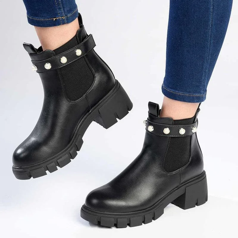 Women's Flexible Sole Shoes Madison Frankie Chunky Long Gusset Ankle Boot - Black