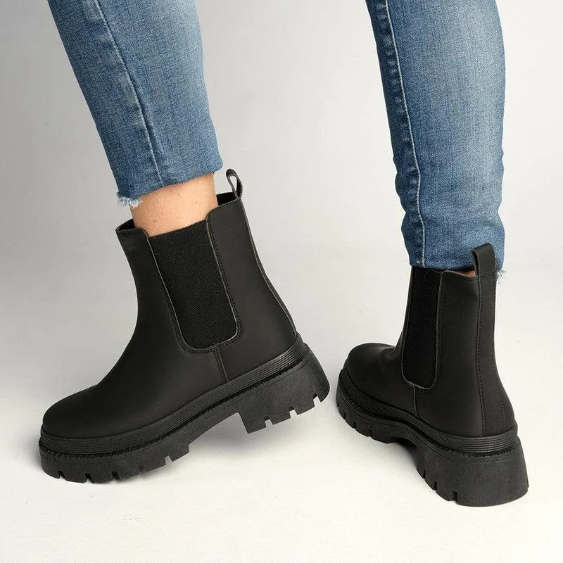 Breathable Flats Offers Madison Rachel Chunky Fashion Boot - Black