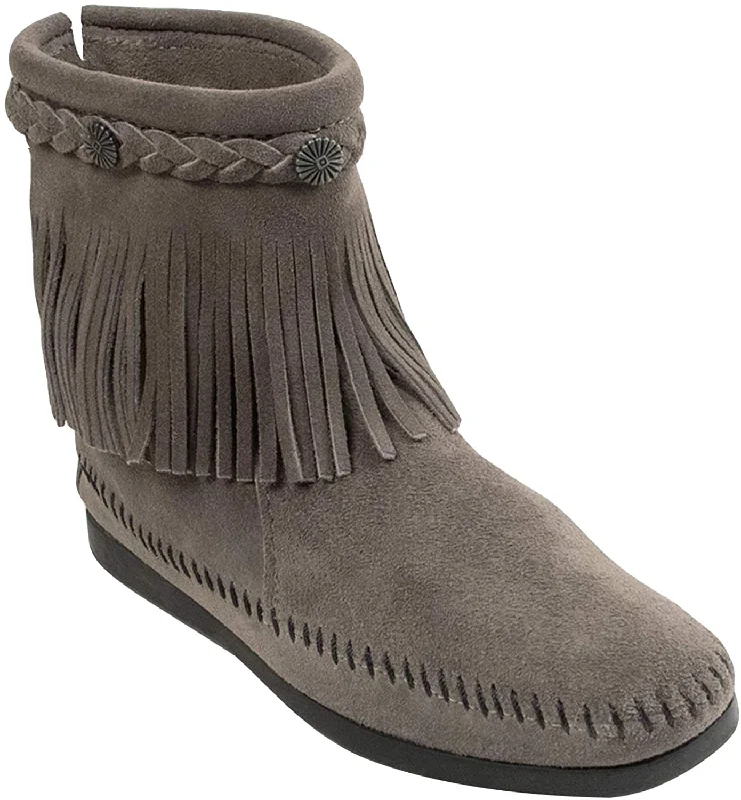 Trendy Looks On Sale Minnetonka Women's High Top Back Zip Boot