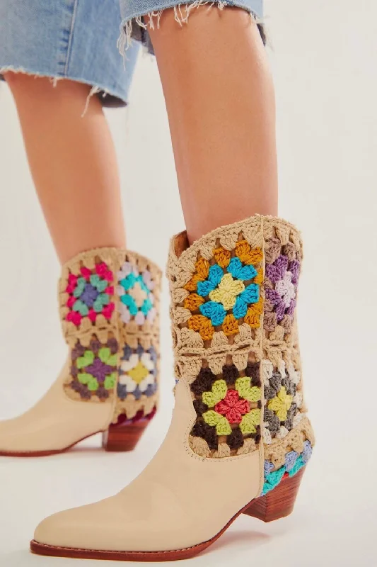 Comfortable Walking Shoes SELINA CROCHET WESTERN BOOTS