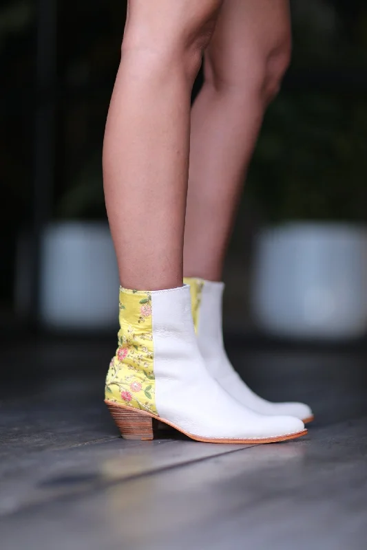 Trendy Looks On Sale SILK EMBROIDERED BOOTS MISA